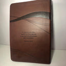 Biblia Del Pescador Chocolate Simil Piel